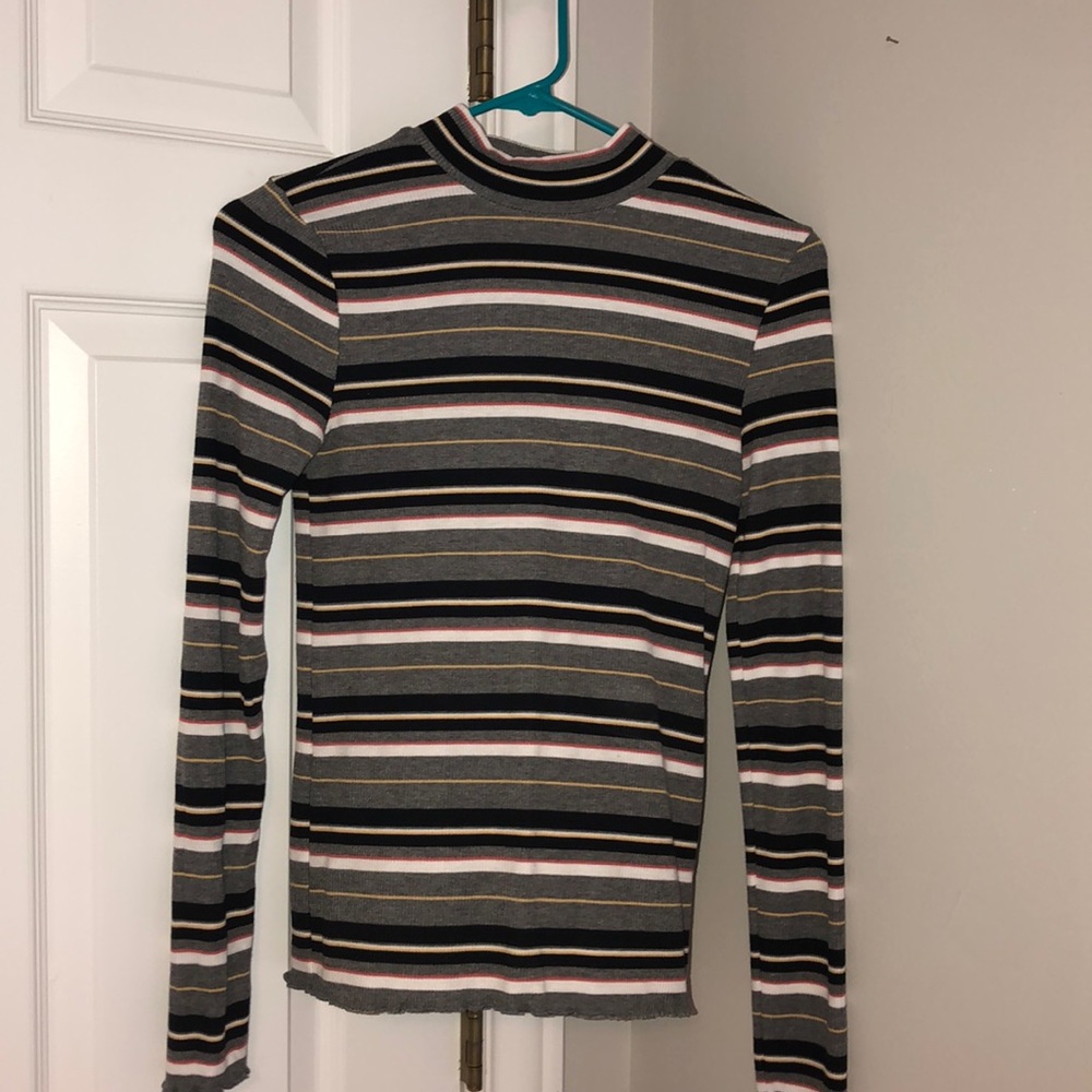 Dressy fitted long sleeve